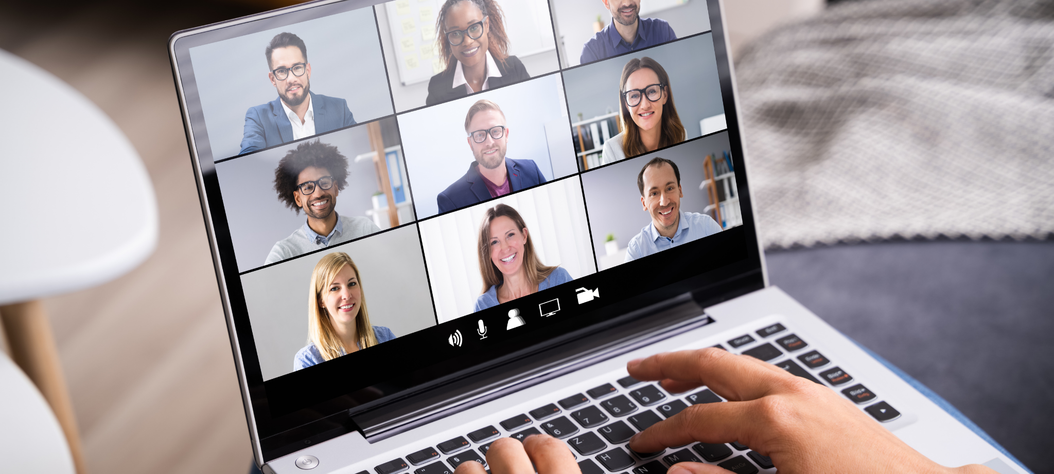 Video Conferencing Best Practices 2022: Top 13 (Don't Miss the 7th)